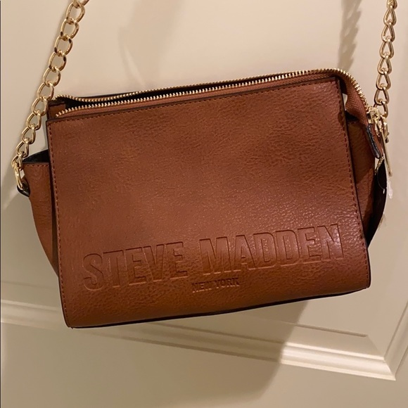 **SOLD** Steve Madden Bag - Picture 3 of 5